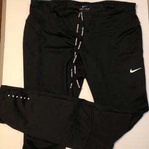 Nike dri fit leggings